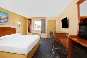 Super 8 by Wyndham Milford/New Haven - Chambre