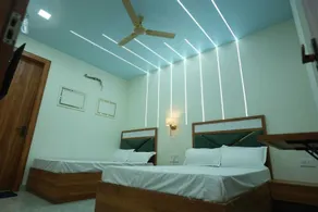 Deep Palace Inn - Chambre