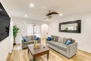 East Los Angeles Home - 7 Mi to Downtown! - Interior