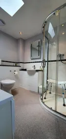 The Rock self-catering holiday cottage and garden lodges - Badezimmer