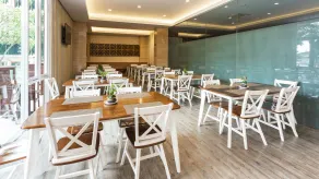 Novena Hotel Bandung - Restaurant