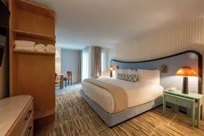 The Meadowmere Resort - Zimmer