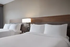 AC Hotel by Marriott Charlotte Ballantyne - Chambre