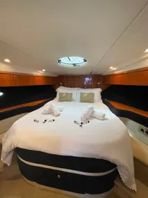 Boat Accommodation Ltd - Habitación