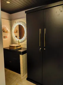 Modern Luxe Studio Apartment in Uttara Near Airport - Bathroom