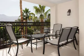 Embassy Suites La Quinta Hotel & Spa - Vue de la chambre