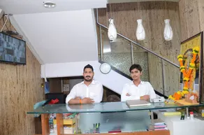 Hotel Sai Leela Grand - Reception