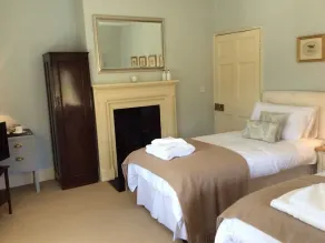 Castle Farm House B&B - Room
