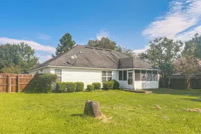 3 BR Cozy Family Home w/ Playground - Innvendig