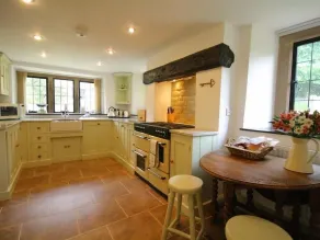 Tumbledown - Interior