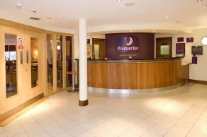 Premier Inn Nottingham Arena - London Road - Reception