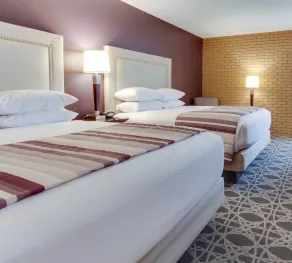 Drury Inn & Suites Louisville East - Chambre