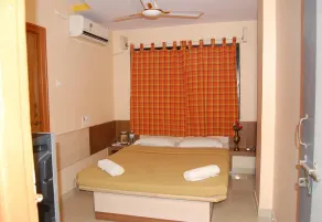 Hotel Utsav - Room