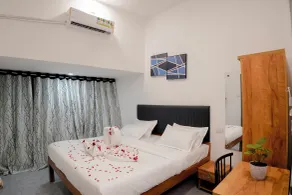Hotel Royal Accord - Room