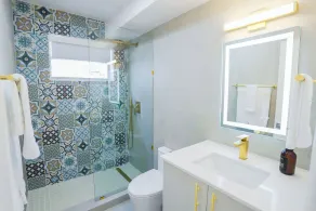 PRAIA Hotel Boutique & Apartments Miami Beach - Bathroom