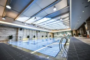 Crowne Plaza Dalian Sports Center by IHG - Piscina