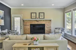 Serene Hopatcong Cottage w/ 50-foot Dock! - Interiør
