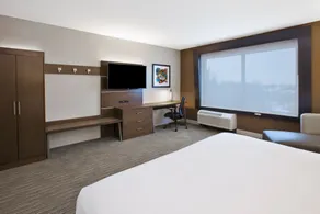 Holiday Inn Express & Suites Okemos - University Area by IHG - Chambre