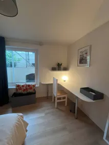 Beautiful & Cosy Apartment in Brighton BN2 3AD - Room