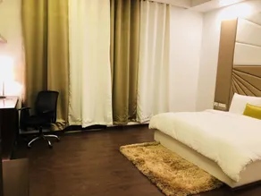 Vivid Boutique Hotel, Medanta, Gurugram - Room