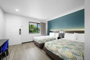 Vagabond Inn Monterey - Chambre