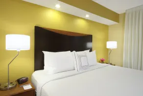 Fairfield Inn & Suites Colorado Springs South - Room