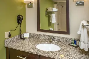 Sleep Inn Charleston North - Badezimmer