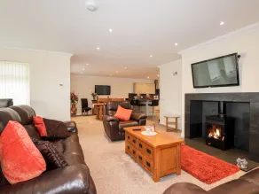 Riverside Cottage - Interior