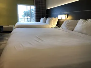 Holiday Inn Express Hotel & Suites Seaside Convention Center by IHG - Chambre