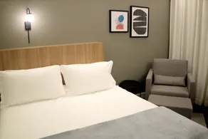 HIGI Hotel - Quarto