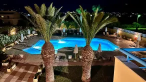 Leonidas Hotel & Studios - Piscine