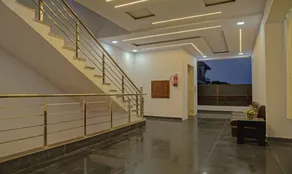 Treebo The King Mohali - Lobby