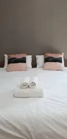 Prinya house ปริญญา เฮ้าส์ - Room