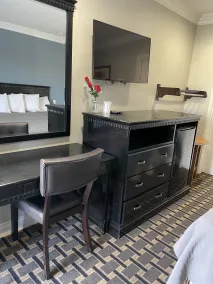 Villa Inn & Suites - LAX, SoFi Stadium & Intuit Dome - Équipements de la chambre