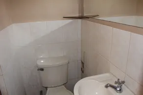 Hostal Shalom - Banheiro