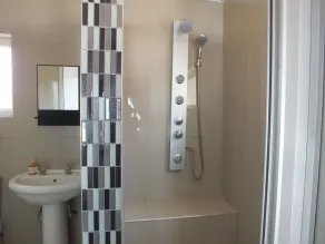 Umkomaas Lodge - Badezimmer