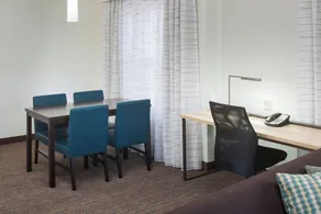 Residence Inn Kansas City Country Club Plaza - Chambre