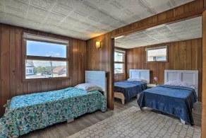 Charming Oceanfront Home on Salisbury Beach - Innvendig