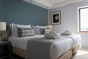 VIP Executive Suites do Marquês Hotel - Room