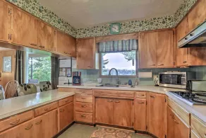'honeysuckle on Hayden' Lakefront Home w/ Dock! - Innenbereich