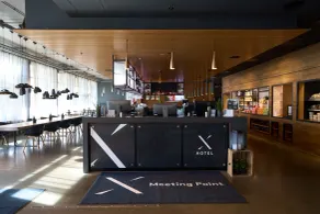 X Hotel - Reception