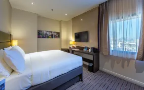 Premier Inn Doha Airport - Room