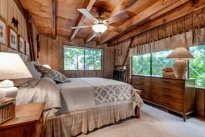 Quiet Lakefront Cottage With Dock & Resort Access! - Værelse
