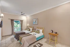 Club Mahindra Emerald Palms, Goa - Chambre