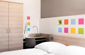 Business & Budget Hotel Tessin - Chambre