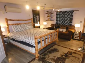 Yellowstone Motel - Adults Only - All rooms have kitchens - Rom
