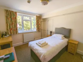 The Grove Hotel - Room