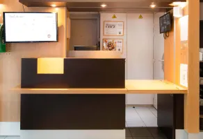 B&B HOTEL Nantes Parc Expos La Beaujoire - Reception