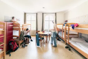 Three Little Pigs Hostel - Your Berlin Castle - Room