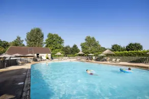 Huttopia La Plage Blanche - Piscina